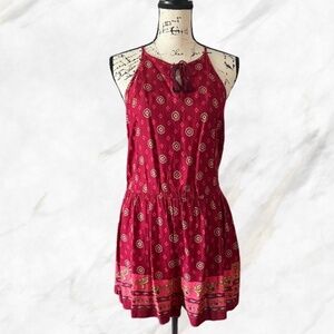 NWT Hollister Raspberry Paisley Halter Keyhole Sleeveless Shorts Romper Medium